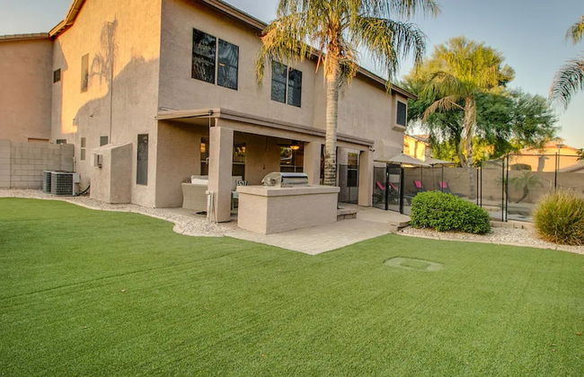 Massive 5 Bdrm Getaway W/pool, Hot Tub, Game Room! - Photo 56