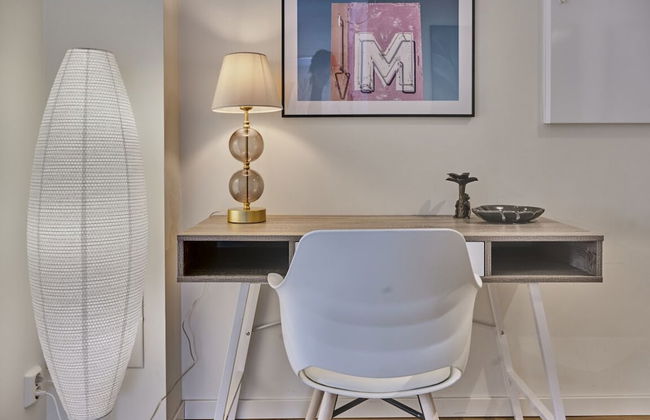 1-bedroom apartment - Photo 2