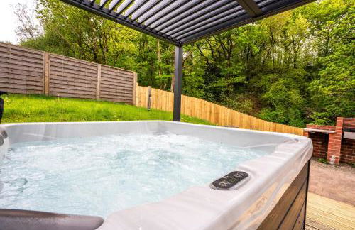 Rosemary Lodge 2BR with Hot Tub near Black Mountain - Foto 20