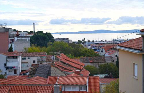 EVA's Apartment - Photo 38