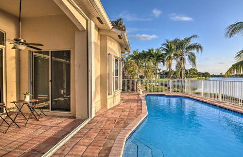 Poolside Paradise with Lake Views in Miramar! - Foto 25