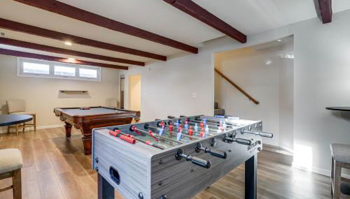 Family Fun on Lake Bemidji! Spacious Home with Yard - Foto 3