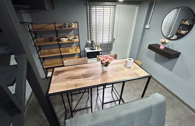 The Loft Living Space - Photo 41