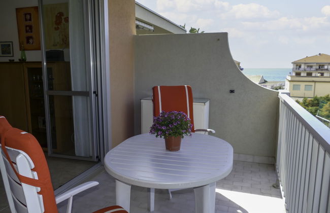 Home Sweet Home - Photo 3