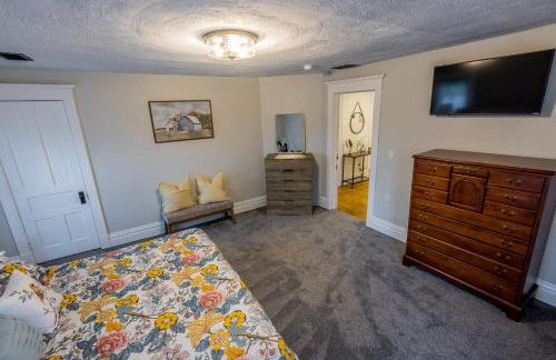 Lakeside Vineyard Farmhouse - Foto 34