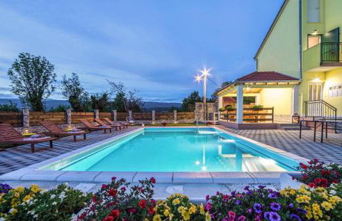 4 Bedroom Gorgeous Home In Hrvace - Foto 13