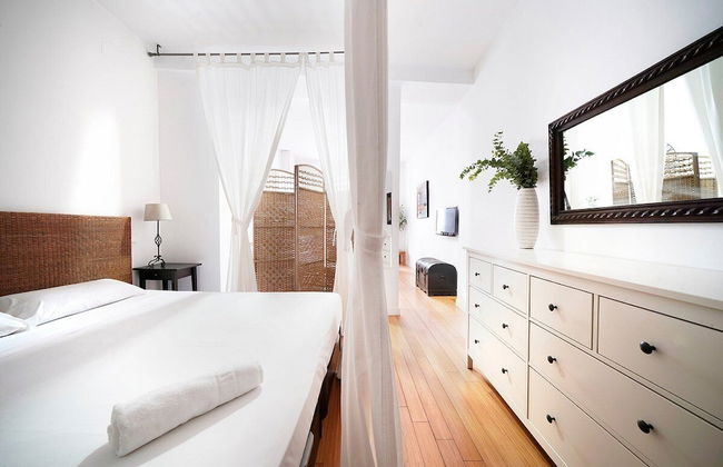 Apartamentos Huertas - Photo 5