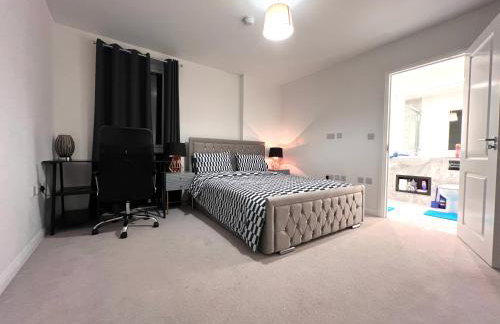 Reduced price 3-BEDROOMS, 2Baths - NewBuilt in Dartford City Center - Foto 1