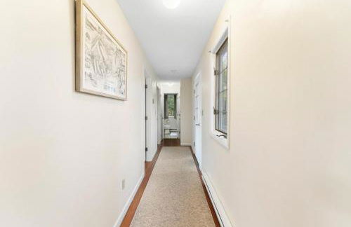 Waterfront Home with Guest Cottage - Foto 12