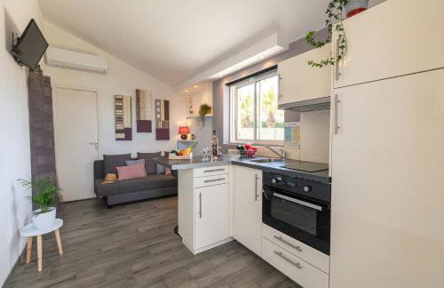 Le Bastidon, charmant studio 2 pers avec vue mer, idéalement situé - Foto 7