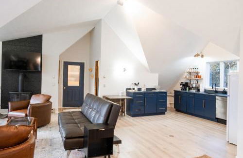 Cozy Studio, Snowmobile Lake Access & 5min to Downtown - Photo 35