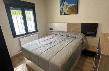 Chalet independiente en zona residencial rural con piscina privada - Foto 26