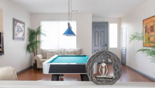 3000sqft House 8beds 3bath Pool jacuzzi Bbqj - Foto 3, Game Room