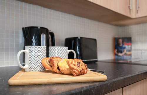 3 bedroom Cannock flat ideal for groups - Foto 26