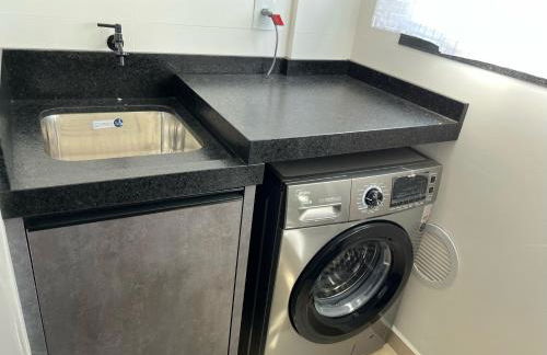 Encanto de apartamento, novo! A 290 metros da praia do Canto Grande! - Photo 33