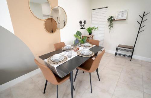 Miami Luxury 5BD Home! Next to Wynwood & Design district - Foto 30