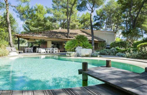 Japanese-Inspired Villa Facing Pic Saint-Loup - Foto 2