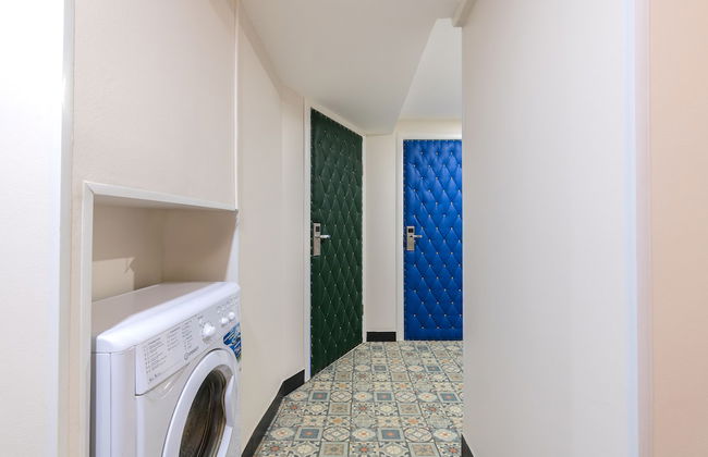 ColorSpb ApartHotel GriboedovArt - Foto 35