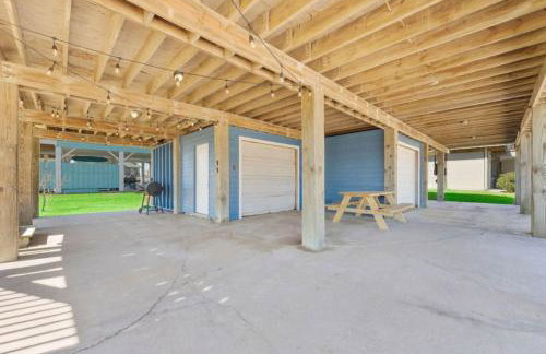 Beach house with game room just minutes from beach - Foto 50