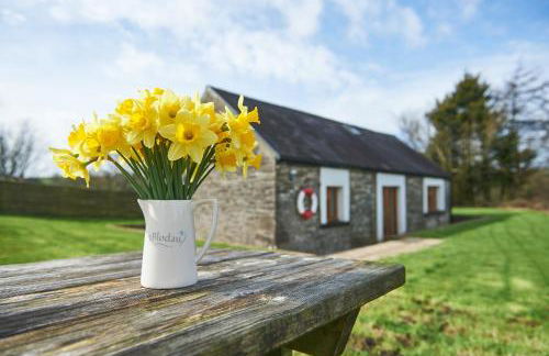 Penuwch Boathouse, Waterside Cottage with indoor Pool, Sauna & Parking - Photo 9