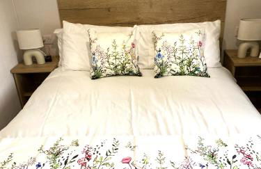 BAF Luxury Stays - Billing Aquadrome - Caravan Sleeps 8 - Photo 48