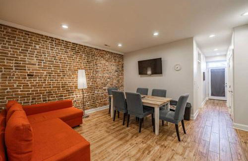 Central LUX Apartment in DC - Photo 10