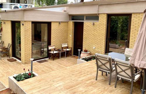 Amazing Garden House - Photo 6