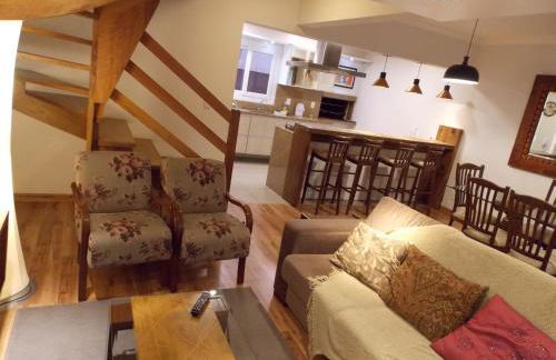 Triplex 3 suítes em Canela - Foto 4