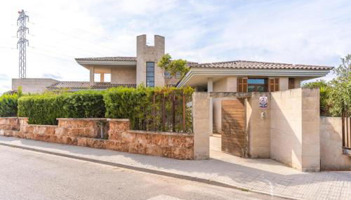 Villa de lujo con piscina, jacuzzi, jardín y terraza - Foto 3