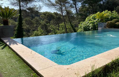 Maison ensoleillée au milieu des pins entre Marseille et Cassis - Foto 6