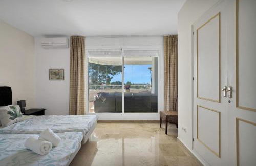 Lujoso y elegante apartamento primera linea golf - LOS FLAMENCOS 7 - Photo 23