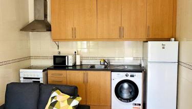 Casa Martins Country Apt 3 - Private parking & WiFi - Photo 1, stove