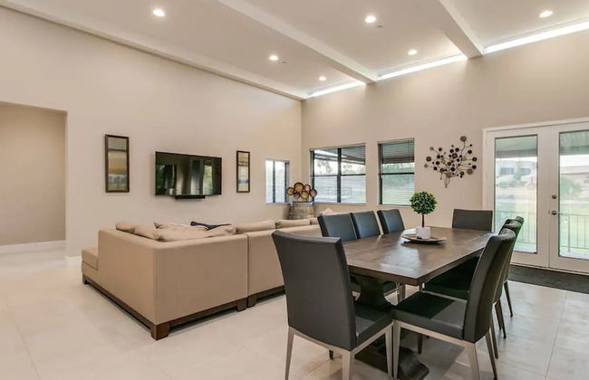 Luxe 4 Bdrm W/pool and Spa on Golf Course Lot! - Foto 15