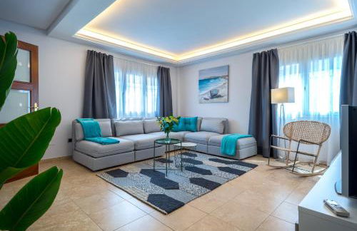 Villa, Private heated pool and jacuzzi . - Foto 24