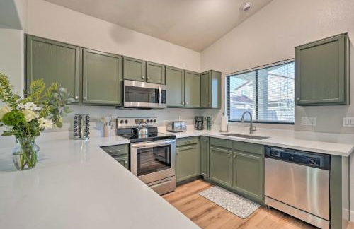 Sunlit Peoria Gem with Yard Hike, Golf and Explore! - Foto 8