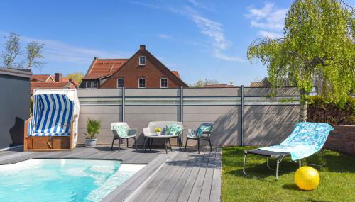 Ferienwohnung Haus zum Seehund mit Pool, Garten und Tischtennisplatte - Foto 4, Garden