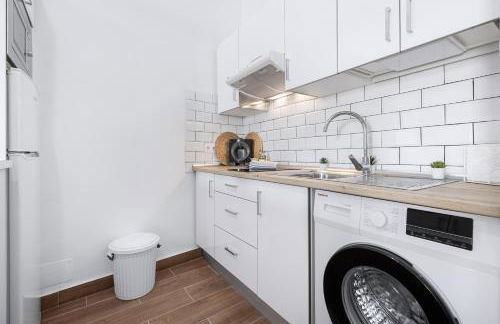 Home2Book Serene Stay in Coastal Tarajalejo - Photo 4