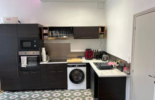 Martroi - Cœur de Ville - 3 pièces 80 m2 TV - Internet haut débit - loisirs et affaires - Foto 11