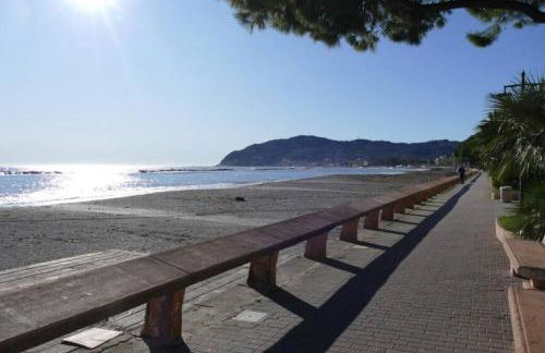 Casa di Ro - coloratissima a 300 metri dal mare - Foto 20