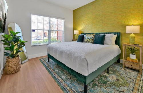 Trendy Retreat - Great Location - Fully Loaded - Foto 63