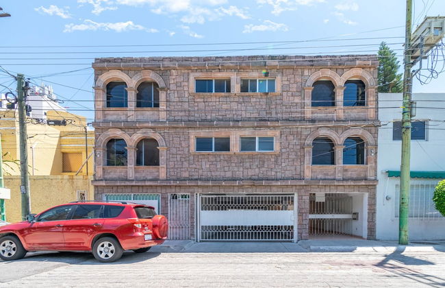 Zona Residencial y Seguridad a 5 min del Centro - Foto 21