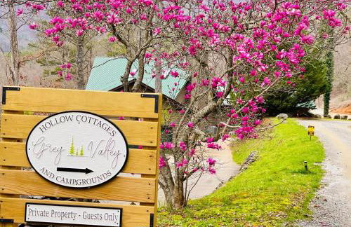 Misty Hollow Tiny Home Cottage - Foto 5