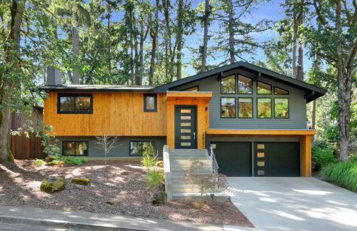 Family-Friendly Luxe Home with Sauna - mins to UO - Foto 7