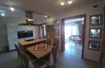 Villa LKL, heated private pool, secluded and with a great view - Photo 33