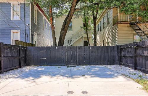 Fun & Renovated Artsy Downtown Apt Dog Friendly with Fully Fenced Backyard and Private Parking - Foto 29
