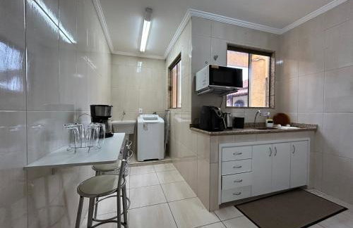 Apartamento sala e quarto com ar na Praia do Abricó - Foto 16