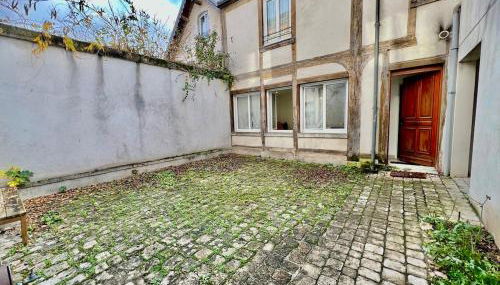 Refuge Urbain - Havre de paix au cœur de la ville - Foto 4, Garden view