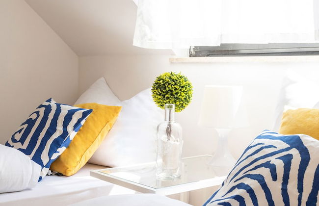 Newly Refurbished Studio Near City Center - Foto 3