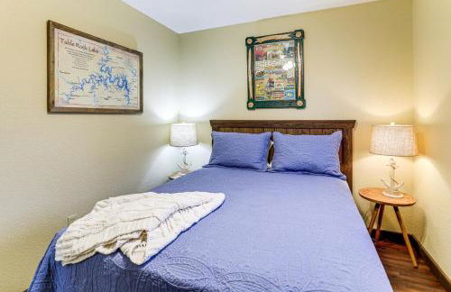 Stunning Views! Table Rock Lake Cabin Near Marina - Foto 14