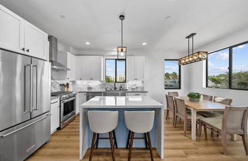 Rooftop Home With Ocean View & Private Parking - Foto 49